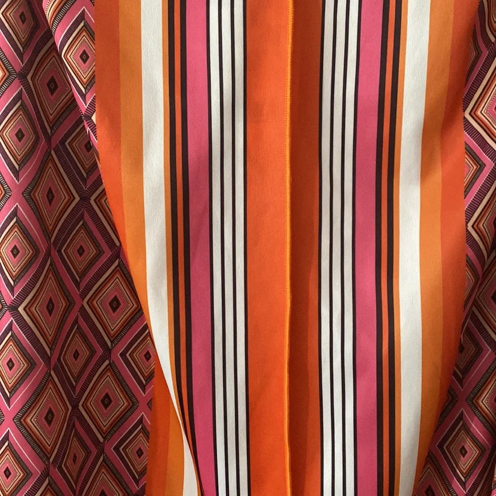 NWT PRINTED MIDI DRESS - Picture 2 of 5